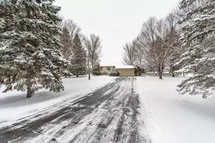517 N Woodland Dr, Fergus Falls, MN 56537 - Photo 11