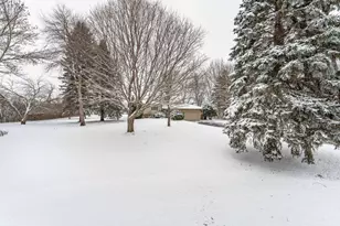 517 N Woodland Dr, Fergus Falls, MN 56537 - Photo 13