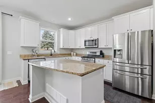 1832 Spring Creek Dr, Carver, MN 55315 - Photo 9