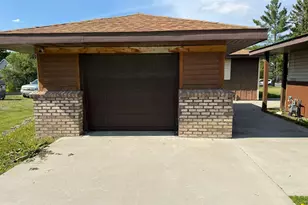 300 Arnold St, West Concord, MN 55985 - Photo 3