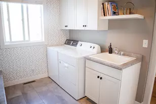 5476 Ridgeview Dr NW, Rochester, MN 55901 - Photo 21