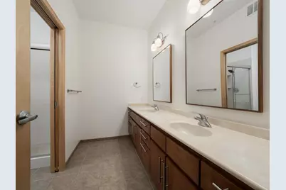 4730 Park Commons Drive #411, Saint Louis Park, MN 55416 - Photo 7