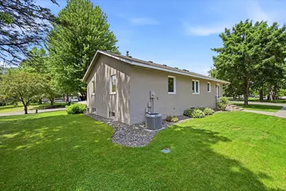 842 Xenia Avenue NW, Elk River, MN 55330 - Photo 7