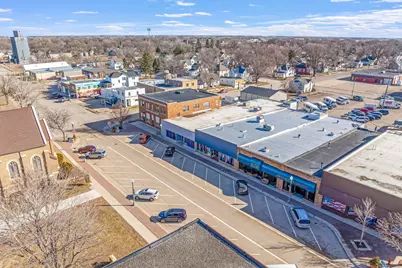 308 Downtown Plaza, Fairmont, MN 56031 - Photo 5