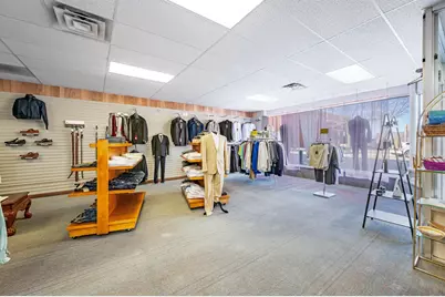 308 Downtown Plaza, Fairmont, MN 56031 - Photo 7