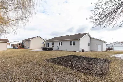 1903 33rd Street S, Moorhead, MN 56560 - Photo 11