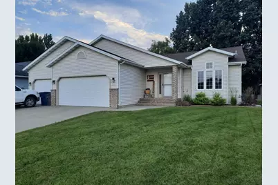 1903 33rd Street S, Moorhead, MN 56560 - Photo 3