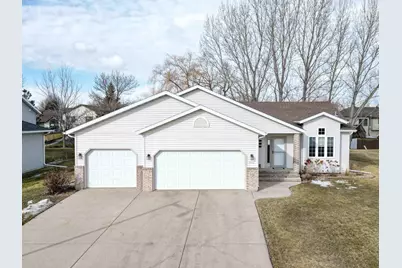 1903 33rd Street S, Moorhead, MN 56560 - Photo 1