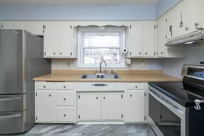 1579 Grandview Avenue E, Maplewood, MN 55109 - Photo 13