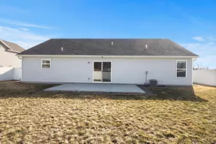 1093 Sunset Ave, Montrose, MN 55363 - Photo 5