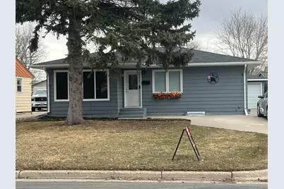 206 15th Street N, Moorhead, MN 56560 - Photo 1