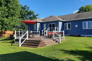 301 7th St NW, New Richland, MN 56072 - Photo 3