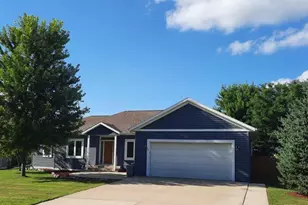 301 7th St NW, New Richland, MN 56072 - Photo 1