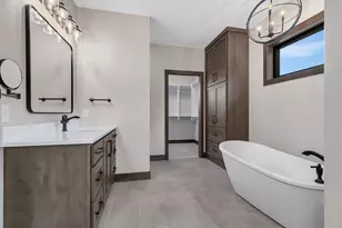 504 Northern Mdws Ln, Sartell, MN 56377 - Photo 17