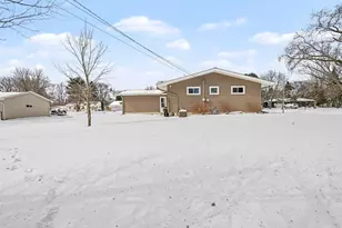 209 3rd Ave SE, New Brighton, MN 55112 - Photo 23