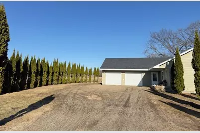 23493 Echo Avenue, Faribault, MN 55021 - Photo 3