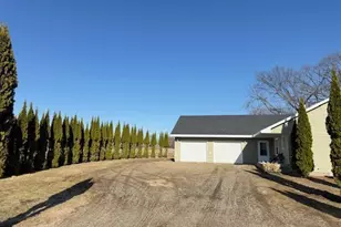 23493 Echo Ave, Faribault, MN 55021 - Photo 3