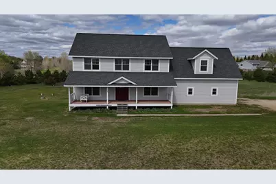 826 165th Avenue, New Richmond, WI 54017 - Photo 5