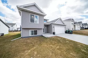 6138 Sandstone St NW, Rochester, MN 55901 - Photo 43