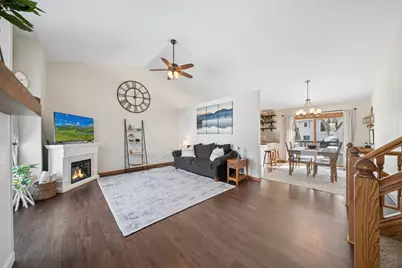 13413 Morgan Avenue S, Burnsville, MN 55337 - Photo 3