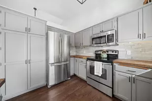 13413 Morgan Ave S, Burnsville, MN 55337 - Photo 11