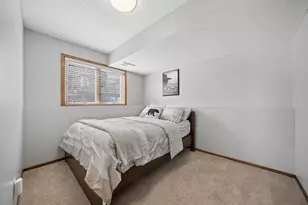 13413 Morgan Ave S, Burnsville, MN 55337 - Photo 15