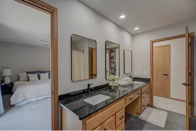 1612 Golf View Drive, River Falls, WI 54022 - Photo 27