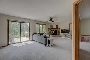 1612 Golf View Dr, River Falls, WI 54022 - Photo 37