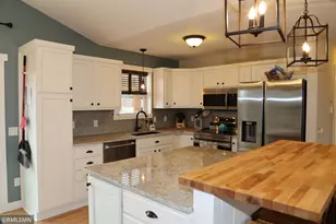 875 161st St, Hammond, WI 54015 - Photo 13