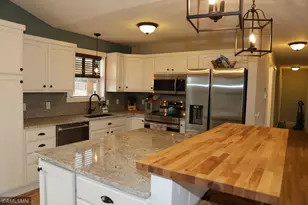 875 161st St, Hammond, WI 54015 - Photo 5