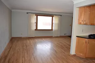 1533 Winchell St, Saint Paul, MN 55106 - Photo 3