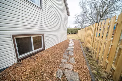 3919 Huntington Lane NW, Rochester, MN 55901 - Photo 27