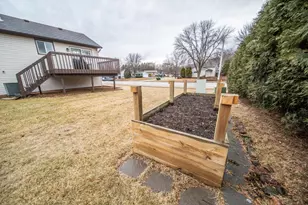 3919 Huntington Ln NW, Rochester, MN 55901 - Photo 31