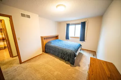 3919 Huntington Lane NW, Rochester, MN 55901 - Photo 15