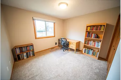 3919 Huntington Lane NW, Rochester, MN 55901 - Photo 11