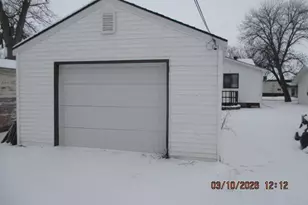 416 6th St S, Wahpeton,  58075 - Photo 19