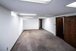 2700 Sunset Ln, Burnsville, MN 55337 - Photo 21