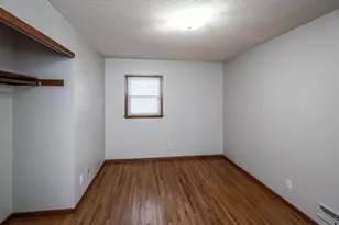 2700 Sunset Ln, Burnsville, MN 55337 - Photo 15