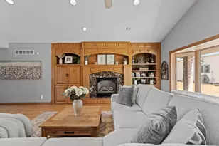 32337 Juniper Rd, Chatfield, MN 55923 - Photo 5