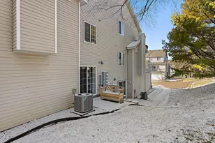 7717 Nicholas Way, Chanhassen, MN 55317 - Photo 3