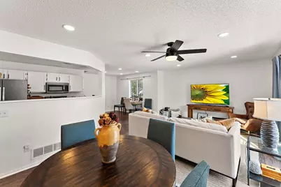 7717 Nicholas Way, Chanhassen, MN 55317 - Photo 7