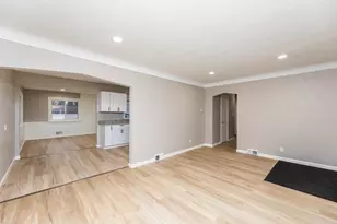 1700 Sherwood Ave, Saint Paul, MN 55106 - Photo 9