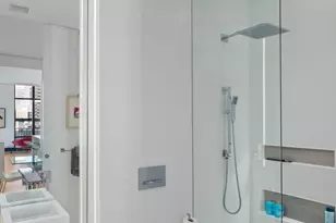 201 S 11th St, Minneapolis, MN 55403 - Photo 11