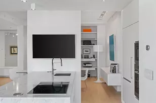 201 S 11th St, Minneapolis, MN 55403 - Photo 7