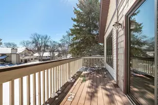 3112 Farnum Dr, Eagan, MN 55121 - Photo 5