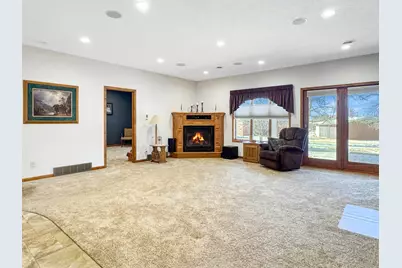 431 Elizabeth Avenue, Lake Wilson, MN 56151 - Photo 13