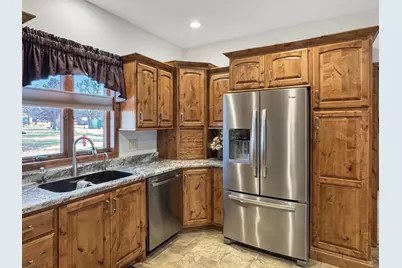 431 Elizabeth Avenue, Lake Wilson, MN 56151 - Photo 5