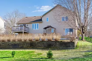 1011 Boston Hill Rd, Eagan, MN 55123 - Photo 27