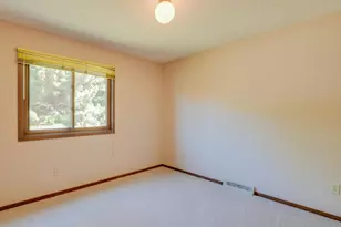 1010 94th Ave NW, Coon Rapids, MN 55433 - Photo 9