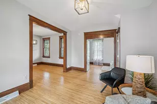 909 22nd Ave NE, Minneapolis, MN 55418 - Photo 3